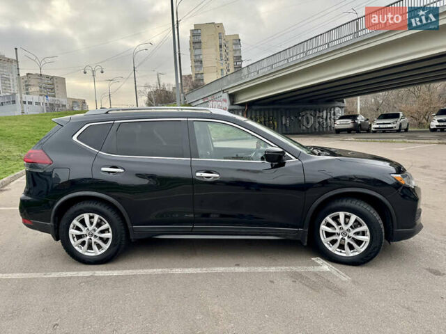 Чорний Ніссан Rogue, об'ємом двигуна 2.49 л та пробігом 136 тис. км за 17300 $, фото 6 на Automoto.ua