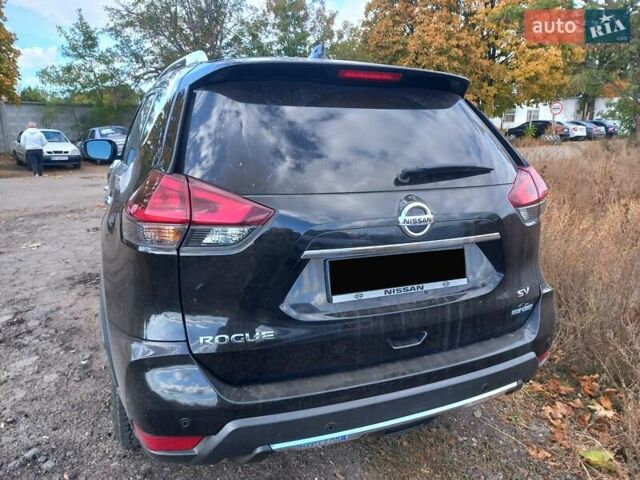 Чорний Ніссан Rogue, об'ємом двигуна 2.49 л та пробігом 121 тис. км за 17000 $, фото 3 на Automoto.ua