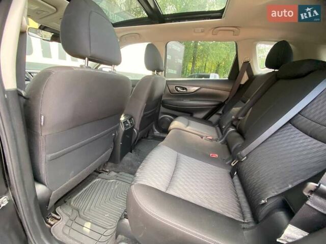 Черный Ниссан Rogue, объемом двигателя 2.49 л и пробегом 46 тыс. км за 18700 $, фото 35 на Automoto.ua