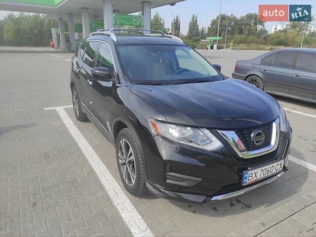 Ниссан Rogue 2018 в Каменце-Подольском на Automoto.ua Черный Ниссан Rogue, объемом двигателя 2.5 л и пробегом 99 тыс. км за 16200 $, фото 12 на Automoto.ua