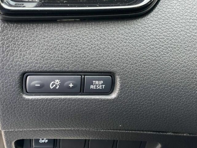 Чорний Ніссан Rogue, об'ємом двигуна 2 л та пробігом 12 тис. км за 16500 $, фото 16 на Automoto.ua