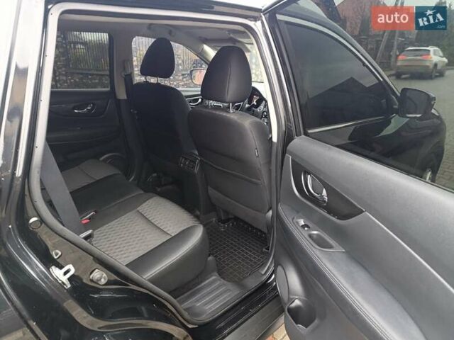 Черный Ниссан Rogue, объемом двигателя 2.49 л и пробегом 157 тыс. км за 13500 $, фото 10 на Automoto.ua