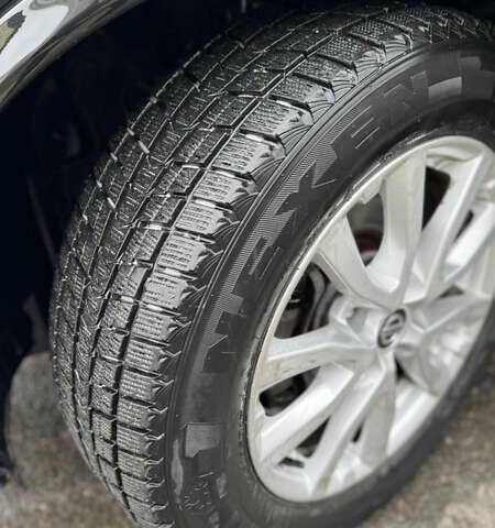 Черный Ниссан Rogue, объемом двигателя 2.49 л и пробегом 210 тыс. км за 14600 $, фото 8 на Automoto.ua