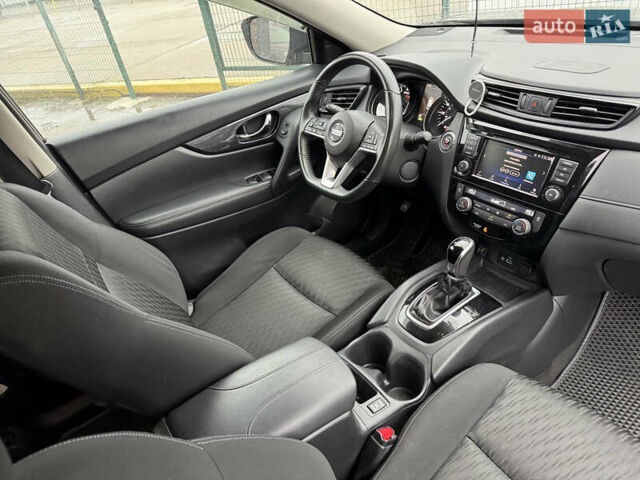 Черный Ниссан Rogue, объемом двигателя 2.49 л и пробегом 83 тыс. км за 17490 $, фото 35 на Automoto.ua