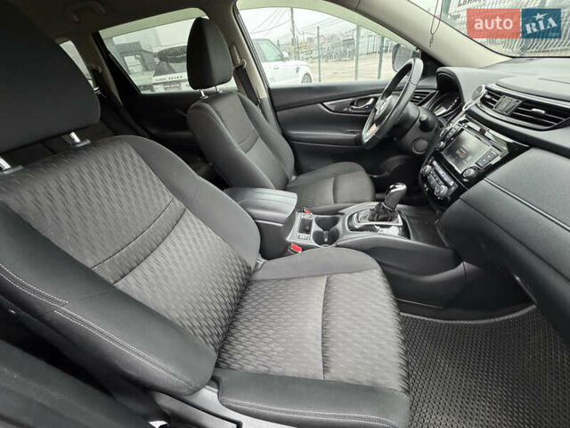 Черный Ниссан Rogue, объемом двигателя 2.49 л и пробегом 83 тыс. км за 17490 $, фото 36 на Automoto.ua