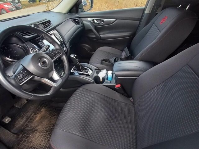 Черный Ниссан Rogue, объемом двигателя 2.5 л и пробегом 115 тыс. км за 17000 $, фото 2 на Automoto.ua