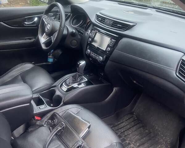 Черный Ниссан Rogue, объемом двигателя 2.49 л и пробегом 99 тыс. км за 14900 $, фото 8 на Automoto.ua