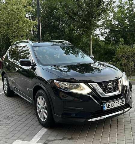 Черный Ниссан Rogue, объемом двигателя 2.49 л и пробегом 154 тыс. км за 15900 $, фото 12 на Automoto.ua