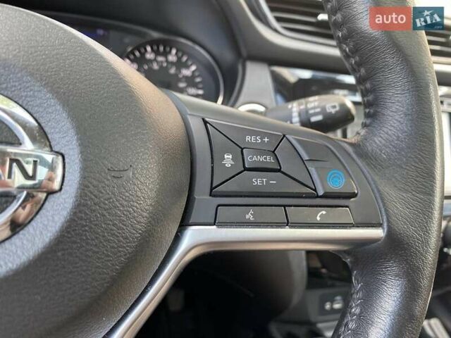 Черный Ниссан Rogue, объемом двигателя 2.49 л и пробегом 46 тыс. км за 18700 $, фото 21 на Automoto.ua