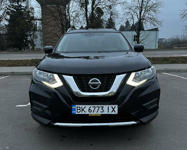 Чорний Ніссан Rogue, об'ємом двигуна 2.49 л та пробігом 113 тис. км за 17500 $, фото 2 на Automoto.ua