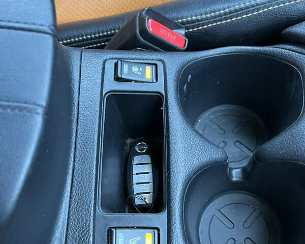 Черный Ниссан Rogue, объемом двигателя 2.49 л и пробегом 161 тыс. км за 14300 $, фото 50 на Automoto.ua