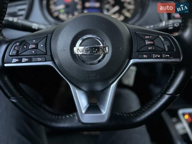 Черный Ниссан Rogue, объемом двигателя 2.5 л и пробегом 72 тыс. км за 14990 $, фото 15 на Automoto.ua
