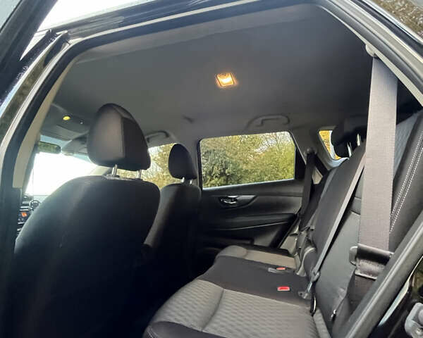 Черный Ниссан Rogue, объемом двигателя 2.49 л и пробегом 81 тыс. км за 14500 $, фото 45 на Automoto.ua