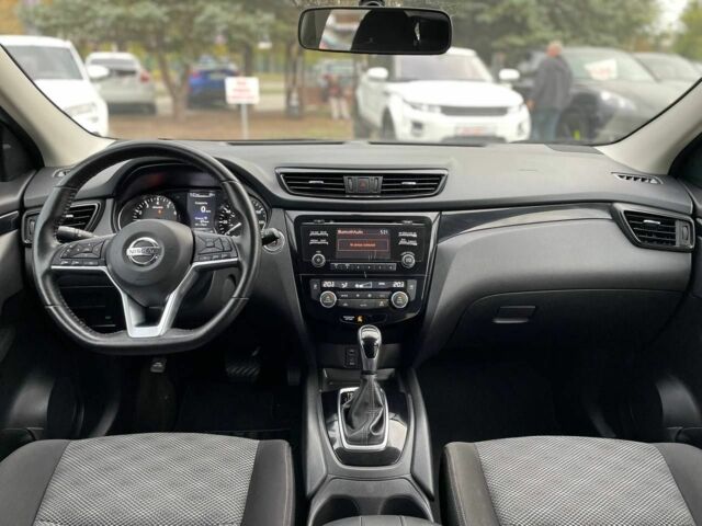 Чорний Ніссан Rogue, об'ємом двигуна 2 л та пробігом 12 тис. км за 16500 $, фото 19 на Automoto.ua