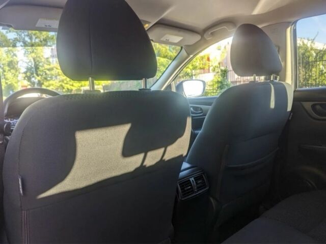 Черный Ниссан Rogue, объемом двигателя 2.5 л и пробегом 86 тыс. км за 8700 $, фото 14 на Automoto.ua