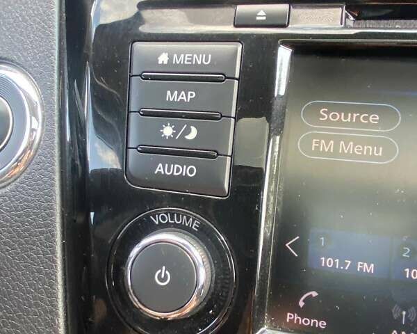 Черный Ниссан Rogue, объемом двигателя 2.49 л и пробегом 46 тыс. км за 18700 $, фото 25 на Automoto.ua