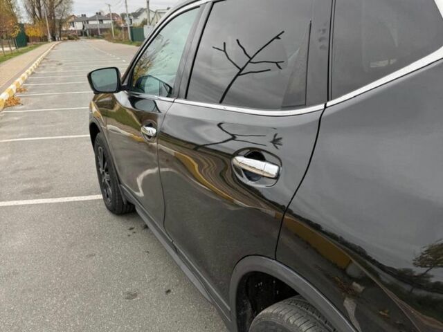 Чорний Ніссан Rogue, об'ємом двигуна 2.5 л та пробігом 178 тис. км за 13500 $, фото 6 на Automoto.ua