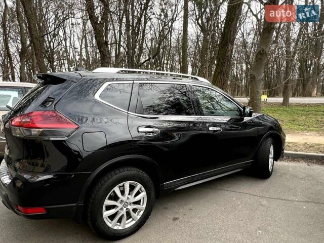 Черный Ниссан Rogue, объемом двигателя 2.5 л и пробегом 101 тыс. км за 17200 $, фото 2 на Automoto.ua