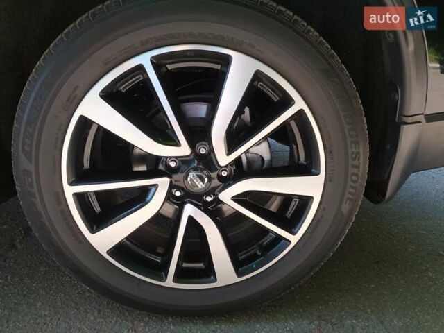 Черный Ниссан Rogue, объемом двигателя 2.5 л и пробегом 79 тыс. км за 18500 $, фото 1 на Automoto.ua