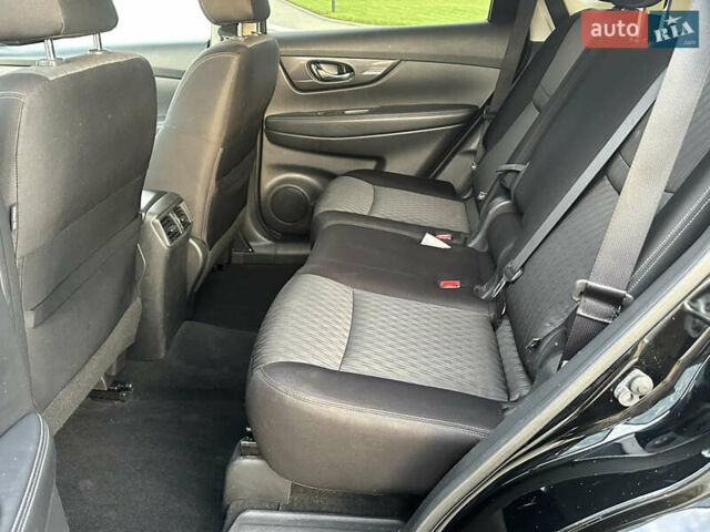 Черный Ниссан Rogue, объемом двигателя 2.49 л и пробегом 120 тыс. км за 16900 $, фото 11 на Automoto.ua