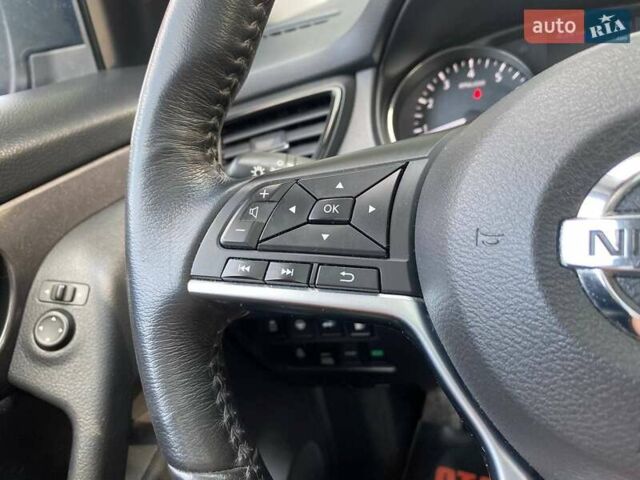 Черный Ниссан Rogue, объемом двигателя 2.49 л и пробегом 46 тыс. км за 18700 $, фото 20 на Automoto.ua