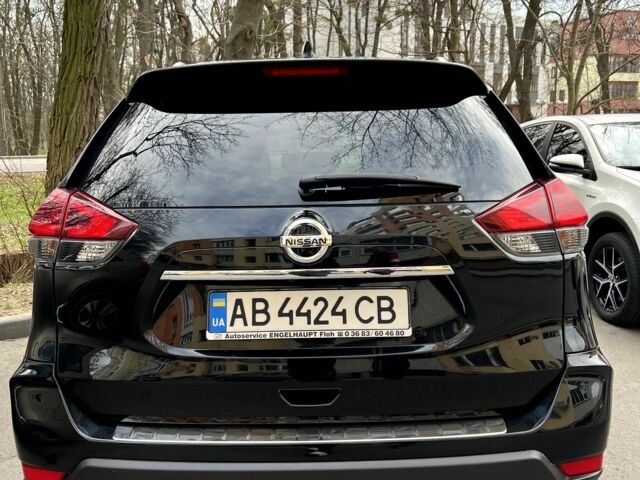 Черный Ниссан Rogue, объемом двигателя 2.5 л и пробегом 101 тыс. км за 17200 $, фото 7 на Automoto.ua
