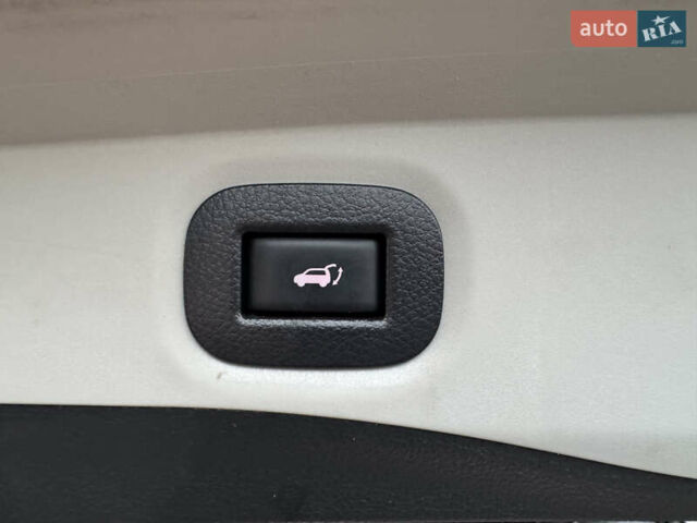 Черный Ниссан Rogue, объемом двигателя 2.49 л и пробегом 83 тыс. км за 17490 $, фото 30 на Automoto.ua