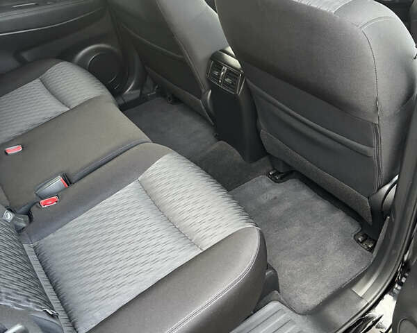 Черный Ниссан Rogue, объемом двигателя 2.49 л и пробегом 81 тыс. км за 14500 $, фото 35 на Automoto.ua