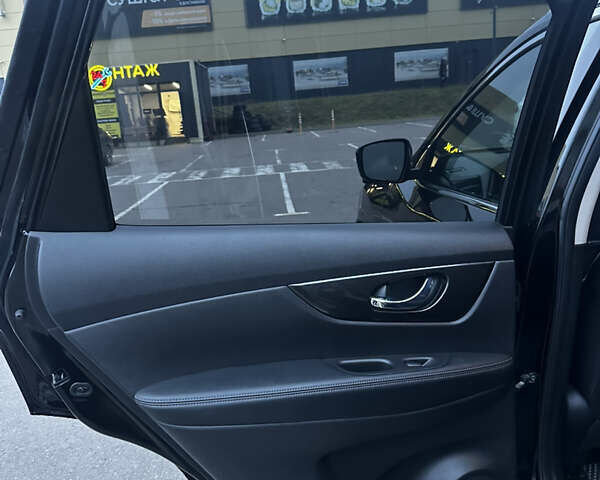 Чорний Ніссан Rogue, об'ємом двигуна 2.49 л та пробігом 113 тис. км за 17500 $, фото 36 на Automoto.ua