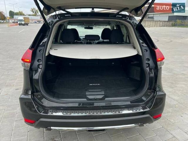 Черный Ниссан Rogue, объемом двигателя 2.49 л и пробегом 61 тыс. км за 14800 $, фото 17 на Automoto.ua