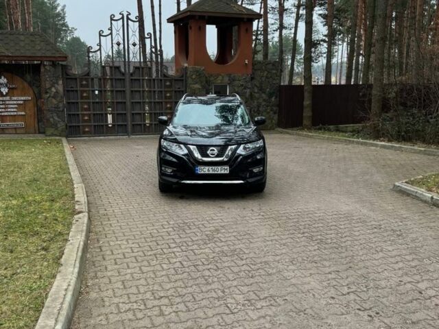 Черный Ниссан Rogue, объемом двигателя 2.5 л и пробегом 95 тыс. км за 15200 $, фото 2 на Automoto.ua