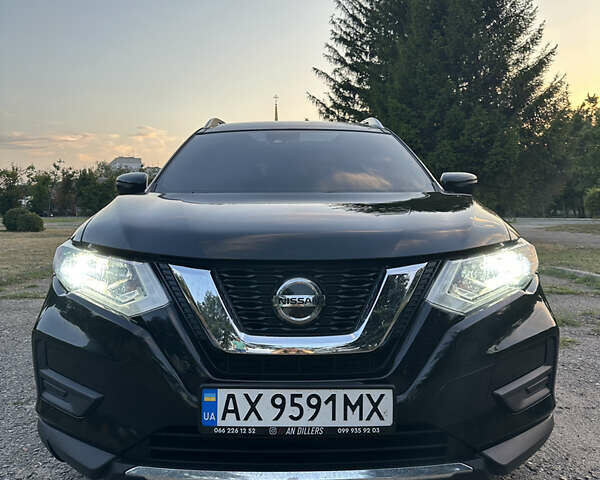 Чорний Ніссан Rogue, об'ємом двигуна 2.49 л та пробігом 88 тис. км за 17700 $, фото 2 на Automoto.ua