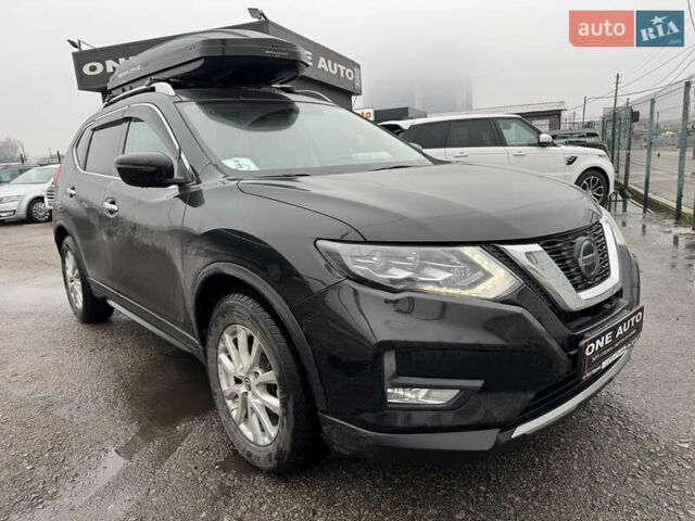 Черный Ниссан Rogue, объемом двигателя 2.49 л и пробегом 83 тыс. км за 17490 $, фото 4 на Automoto.ua