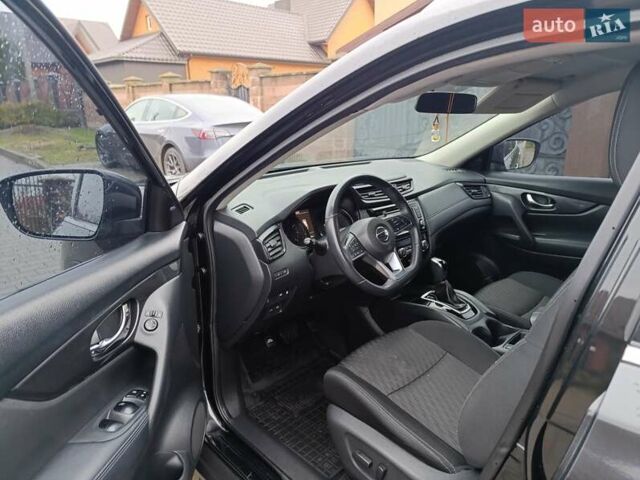 Черный Ниссан Rogue, объемом двигателя 2.49 л и пробегом 157 тыс. км за 13500 $, фото 7 на Automoto.ua