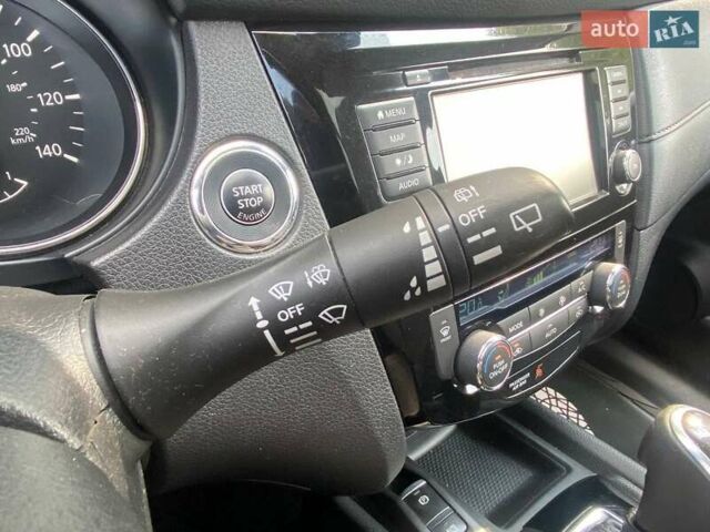 Черный Ниссан Rogue, объемом двигателя 2.49 л и пробегом 46 тыс. км за 18700 $, фото 23 на Automoto.ua