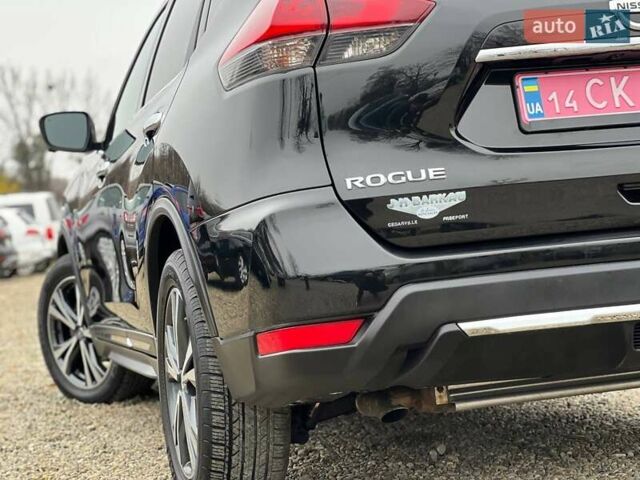 Черный Ниссан Rogue, объемом двигателя 2.5 л и пробегом 177 тыс. км за 14800 $, фото 19 на Automoto.ua