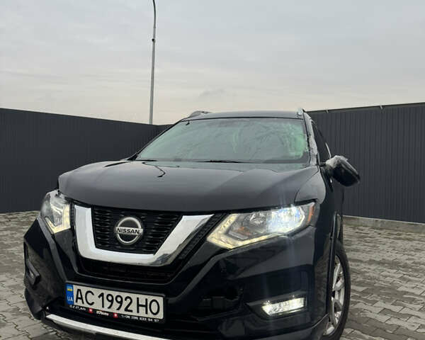 Черный Ниссан Rogue, объемом двигателя 2.49 л и пробегом 115 тыс. км за 8500 $, фото 2 на Automoto.ua