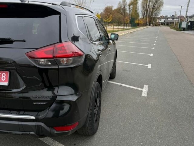 Чорний Ніссан Rogue, об'ємом двигуна 2.5 л та пробігом 178 тис. км за 13500 $, фото 4 на Automoto.ua