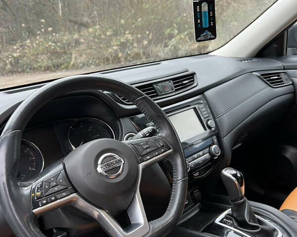 Черный Ниссан Rogue, объемом двигателя 2.49 л и пробегом 161 тыс. км за 14300 $, фото 28 на Automoto.ua