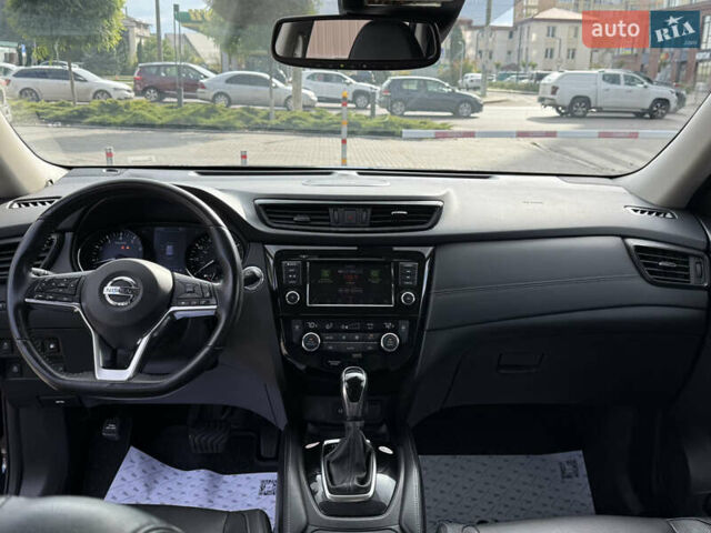 Чорний Ніссан Rogue, об'ємом двигуна 2.49 л та пробігом 149 тис. км за 16100 $, фото 7 на Automoto.ua