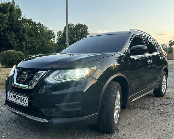 Чорний Ніссан Rogue, об'ємом двигуна 2.49 л та пробігом 88 тис. км за 17700 $, фото 1 на Automoto.ua