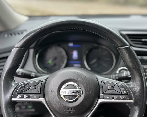 Черный Ниссан Rogue, объемом двигателя 2.49 л и пробегом 161 тыс. км за 14300 $, фото 32 на Automoto.ua