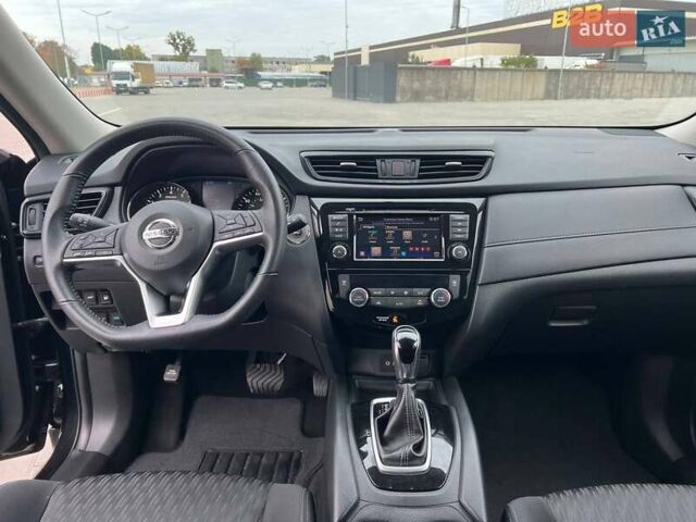 Черный Ниссан Rogue, объемом двигателя 2.49 л и пробегом 61 тыс. км за 14800 $, фото 9 на Automoto.ua
