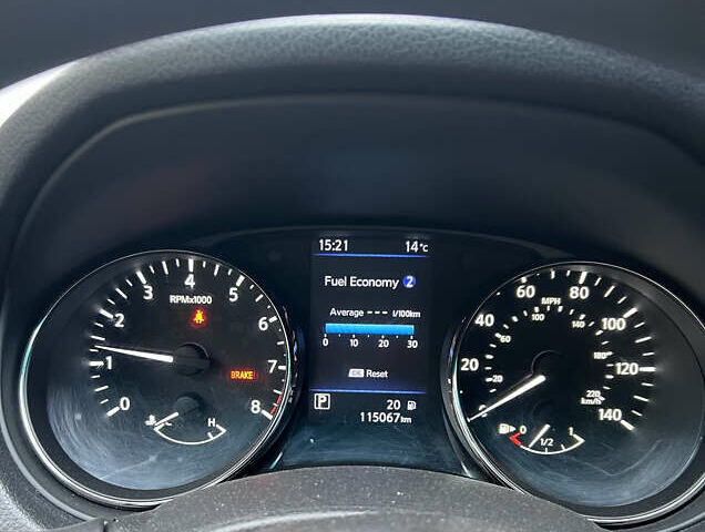 Черный Ниссан Rogue, объемом двигателя 2.49 л и пробегом 115 тыс. км за 14300 $, фото 5 на Automoto.ua