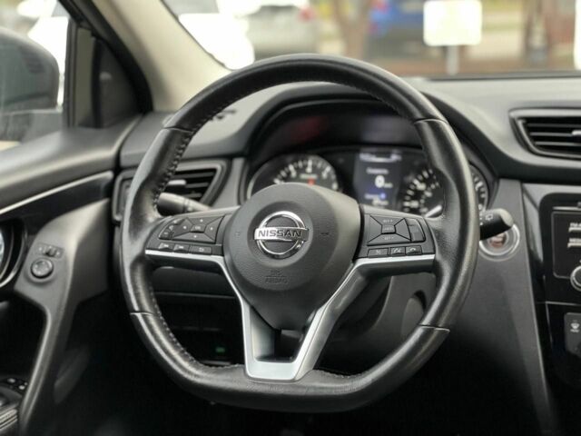 Чорний Ніссан Rogue, об'ємом двигуна 2 л та пробігом 12 тис. км за 16500 $, фото 17 на Automoto.ua