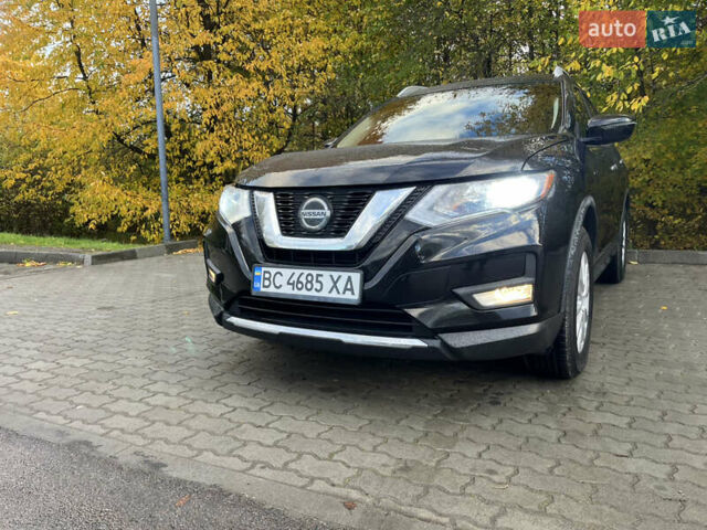 Черный Ниссан Rogue, объемом двигателя 2.49 л и пробегом 81 тыс. км за 14500 $, фото 12 на Automoto.ua