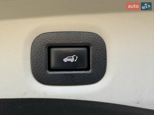 Чорний Ніссан Rogue, об'ємом двигуна 2.49 л та пробігом 149 тис. км за 16100 $, фото 15 на Automoto.ua