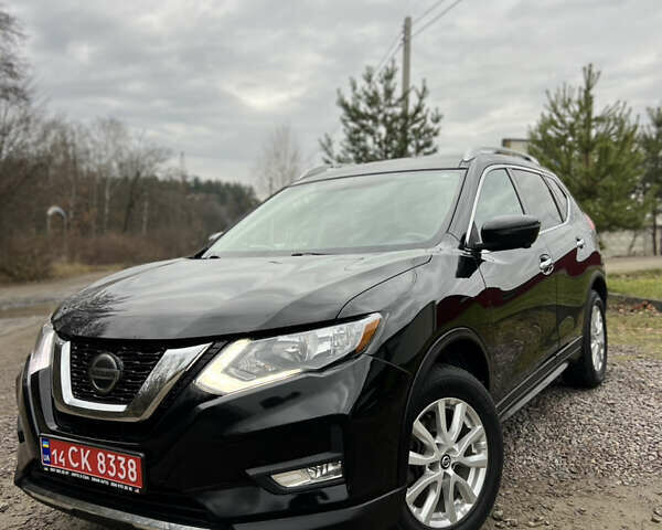 Черный Ниссан Rogue, объемом двигателя 2.49 л и пробегом 161 тыс. км за 14300 $, фото 1 на Automoto.ua