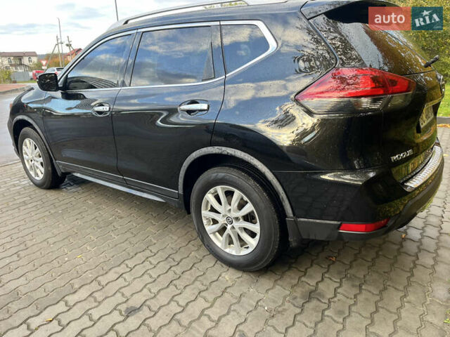 Черный Ниссан Rogue, объемом двигателя 2.49 л и пробегом 81 тыс. км за 14500 $, фото 6 на Automoto.ua