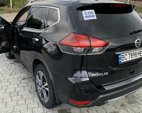 Черный Ниссан Rogue, объемом двигателя 2.49 л и пробегом 62 тыс. км за 13500 $, фото 1 на Automoto.ua